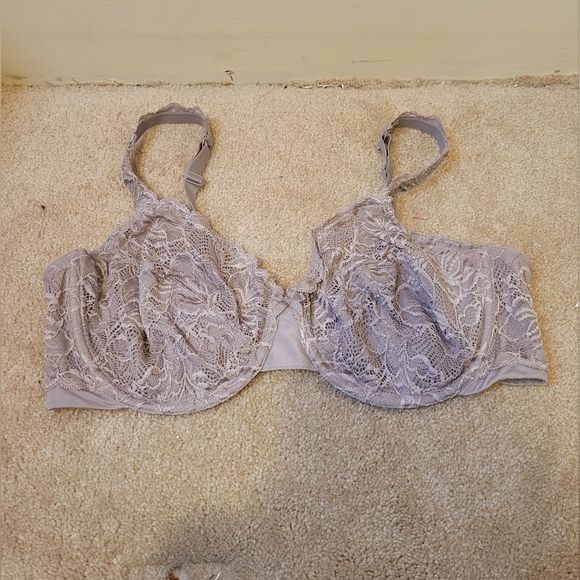 Bali Intimates & Sleepwear Bali Lace Bra Size 44c Poshmark